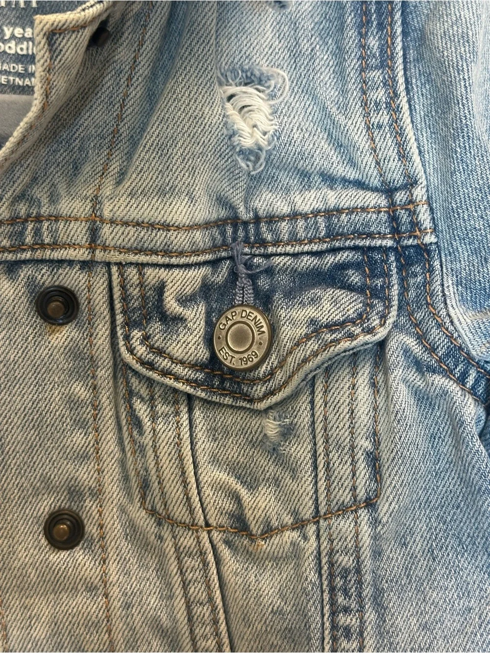 Baby GAP Kids Light Wash Denim Jacket 2years.